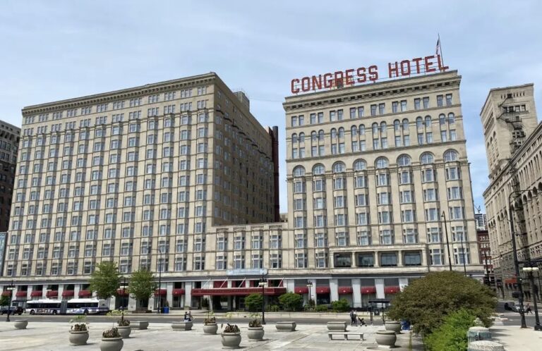 Congress Plaza Hotel